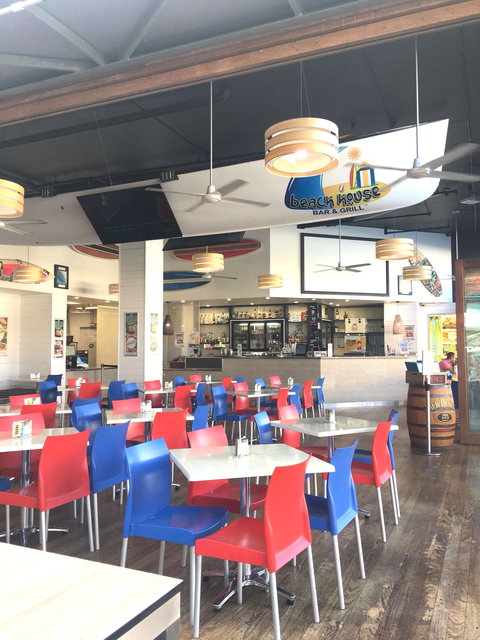 Beach House Bar & Grill - Tourism Noosa 0