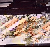 Crossing Inn - Tourism Noosa