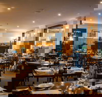 Deco Wine Bar and Restaurant - Tourism Noosa