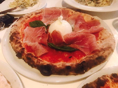 Bravo Trattoria - Tourism Noosa 0