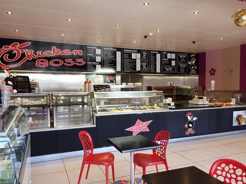Chicken Boss - Tourism Noosa 0