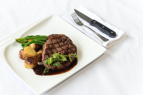 Harry's Restaurant - Tourism Noosa 2