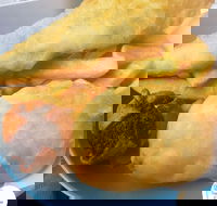 Theo's Fish Bar - Tourism Noosa