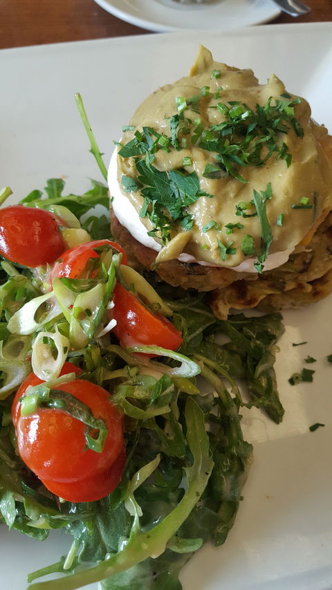 Appleseed Cafe - Tourism Noosa 6