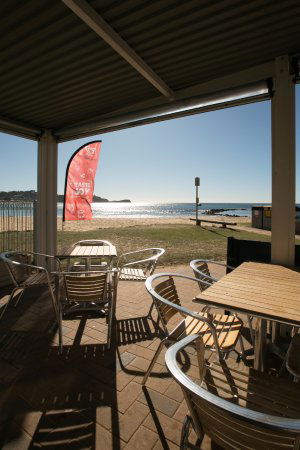 Avoca Beach Seafoods - Tourism Noosa 0