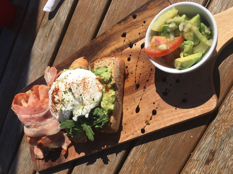 Beachcomber Cafe - Tourism Noosa 1