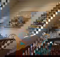 Wild Canary - Tourism Noosa