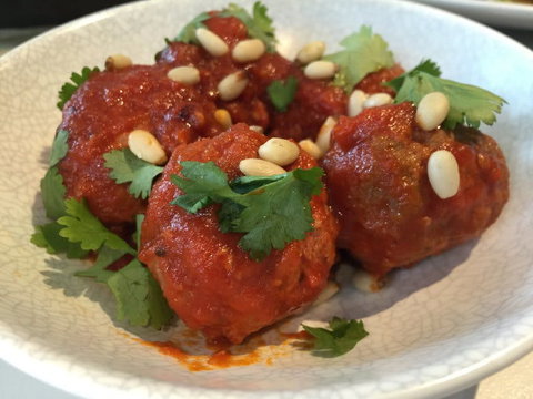 Helios - Tourism Noosa 0