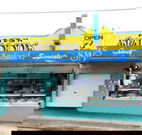 Smith's Seafood - Tourism Noosa