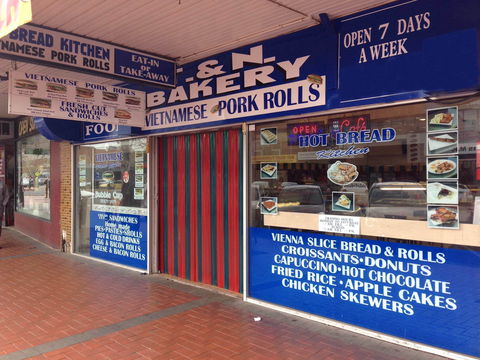 T&N Bakery - Tourism Noosa 0