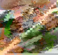 Crusoe Cafe - Tourism Noosa