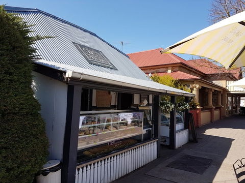 Farm Gate Providore - Tourism Noosa 0