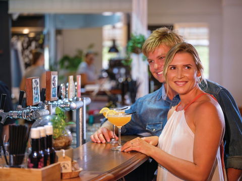 Taylor St Quarters - Tourism Noosa 0