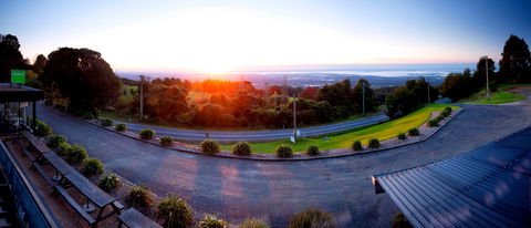 Archibald Hotel - Tourism Noosa 0