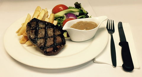 Beenleigh Tavern - Tourism Noosa 0