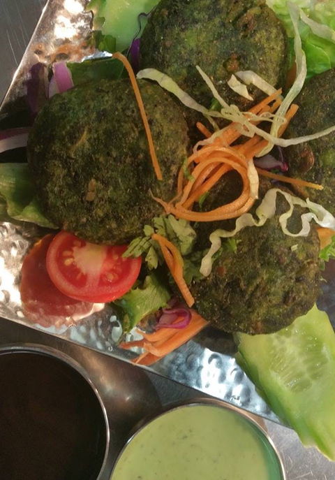E'nuf Burger Bar - Glenelg North - Tourism Noosa 0