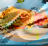 Star Hotel - Tourism Noosa