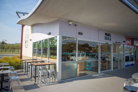 Mad Benji - Tourism Noosa 0