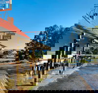 Tintaldra Hotel - Tourism Noosa