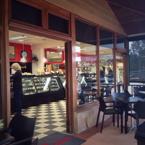 Breadwinner Bakehouse - Tourism Noosa 0