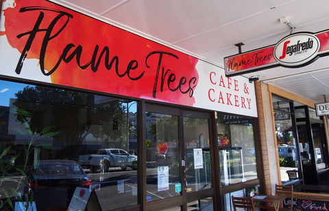 Flame Trees Cafe And Cakery - Tourism Noosa 0