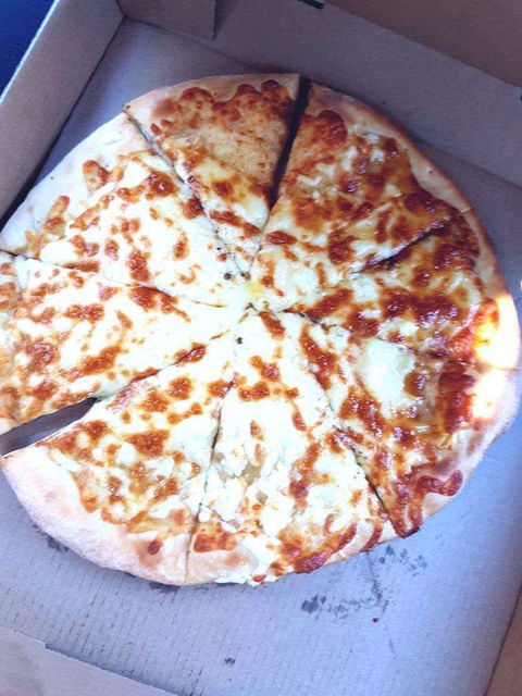 Lazezza Kebab Bakery Grills - Tourism Noosa 0