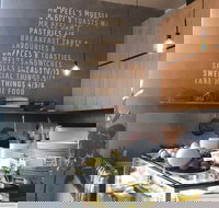 Mr Peel Cafe - Tourism Noosa