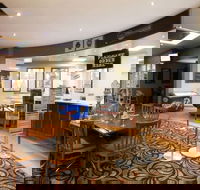 Victoria Point Tavern - Tourism Noosa