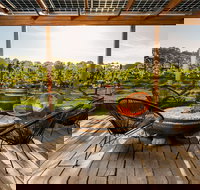 Barnyard1978 - Tourism Noosa