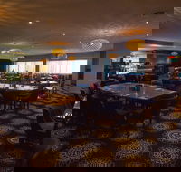 Gladstone Reef Hotel - Tourism Noosa