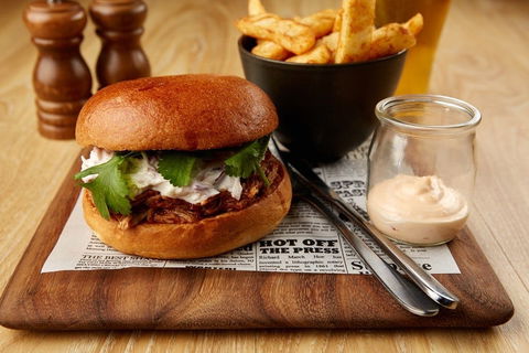 Station House Pizzeria - Tourism Noosa 0