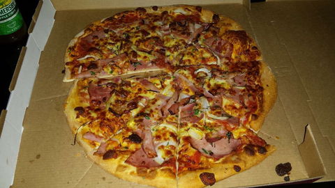 T4's Gourmet Pizza & Pasta - Tourism Noosa 0