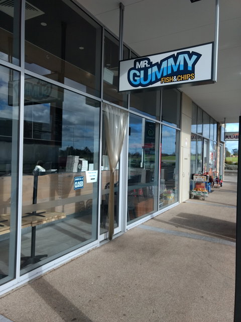 Mr Gummy Fish & Chips - Tourism Noosa 0