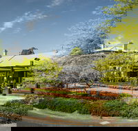 The Stirling Hotel - Tourism Noosa