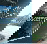 Old Salty's Seafood - Tourism Noosa