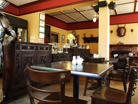 Beaufort House - Tourism Noosa 0