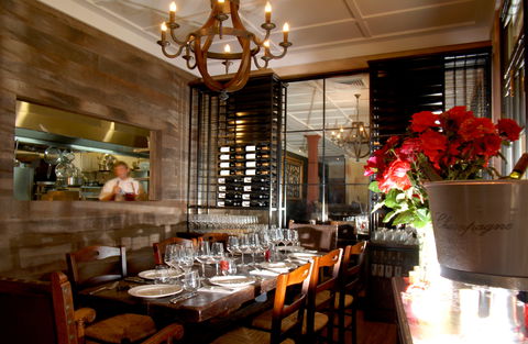 Graze Restaurant At The Willow Tree Inn - Tourism Noosa 2