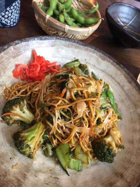 Lilydale International - Tourism Noosa 0