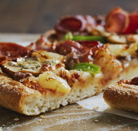 Domino's - Bundoora - Tourism Noosa
