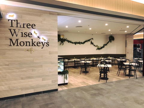 Transit Coffee Lounge - Tourism Noosa 0