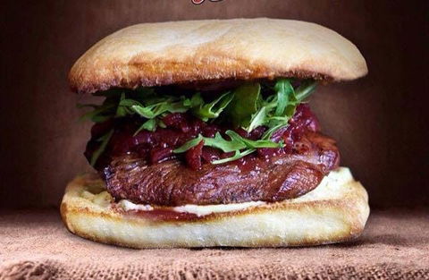 FB's Fancy Burgers - Kensington Park - Tourism Noosa 0