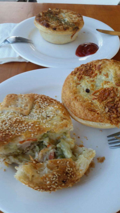 Flying Tarts Bakery And Cafe - Tourism Noosa 0