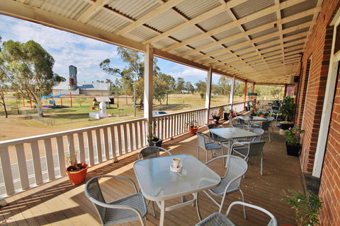Railway Hotel Bribbaree - Tourism Noosa 0