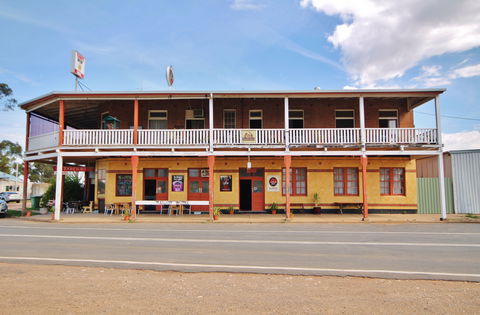 Railway Hotel Bribbaree - Tourism Noosa 1