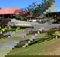 The Pub With No Beer - Tourism Noosa