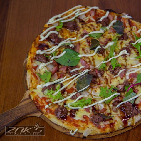 ZAK'S Pizza And Grill - Tourism Noosa 0