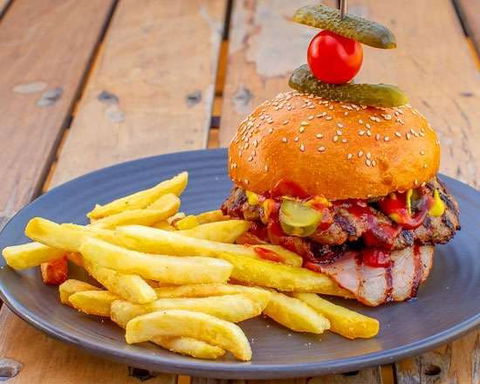 ICE Caffe & Grill - Tourism Noosa 0