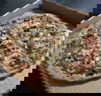 Panic Pizza - Tourism Noosa