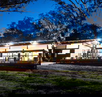 Strawhouse Wines - Tourism Noosa