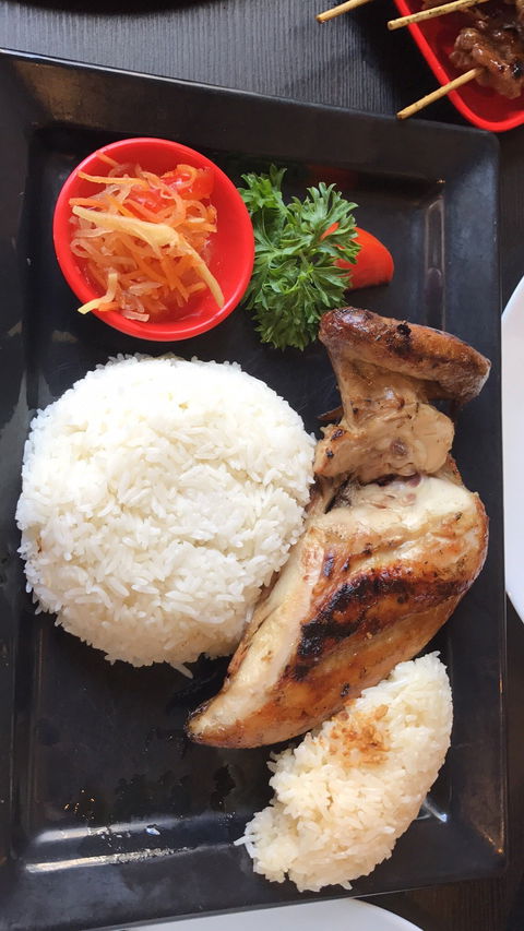 GJ's Grill - Tourism Noosa 3